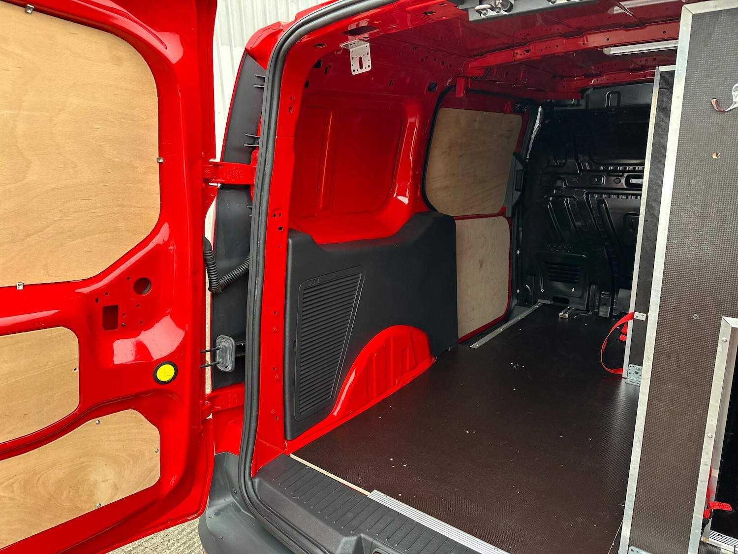 Used Ford Transit Connect 2017 for sale - 77144146: Photo 50