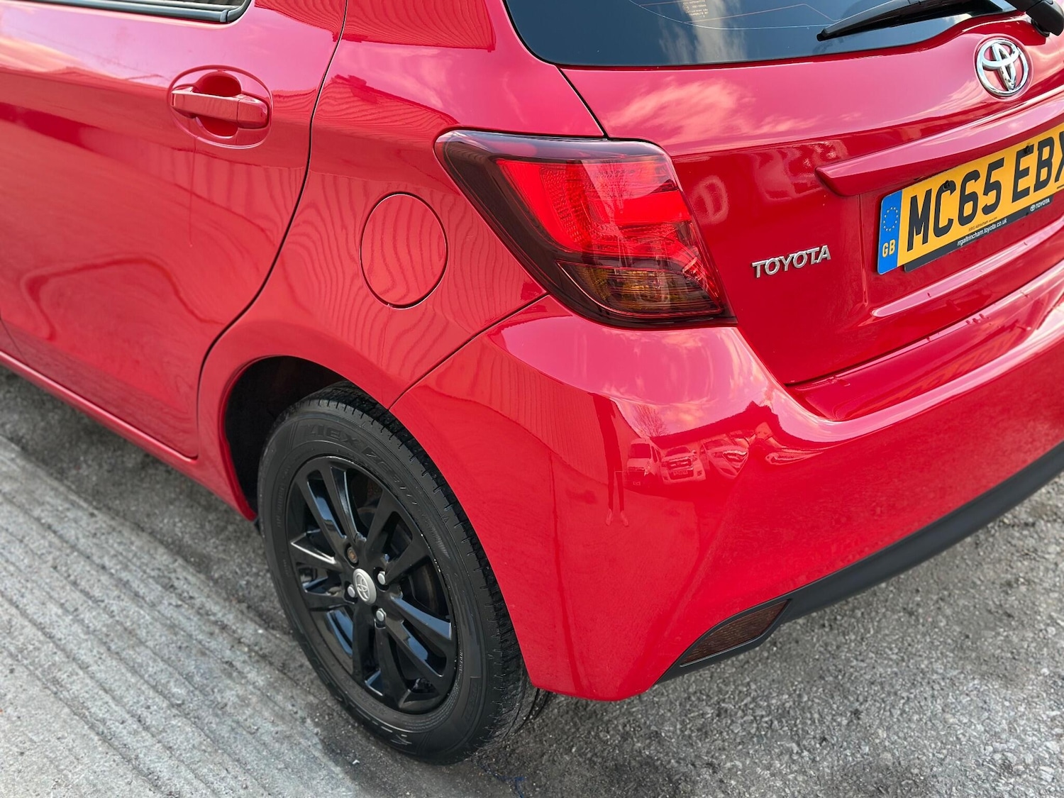 Used Toyota Yaris 2016 for sale - 77396602: Photo 24