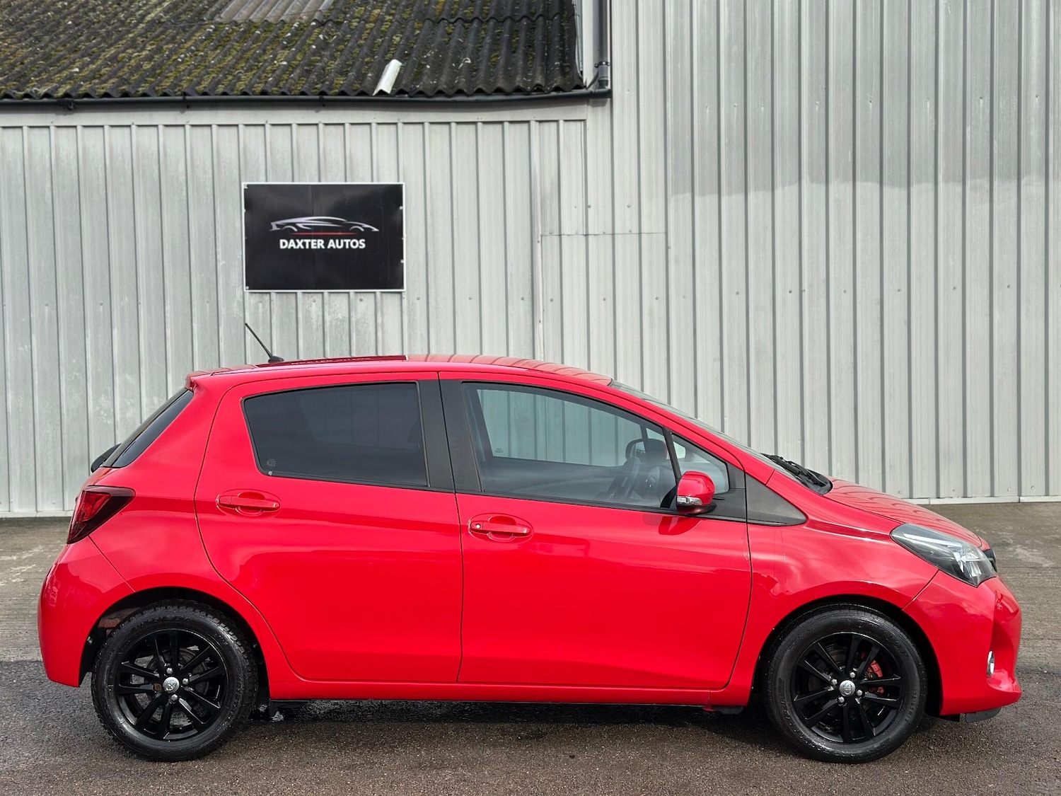 Used Toyota Yaris 2016 for sale - 77396602: Photo 58