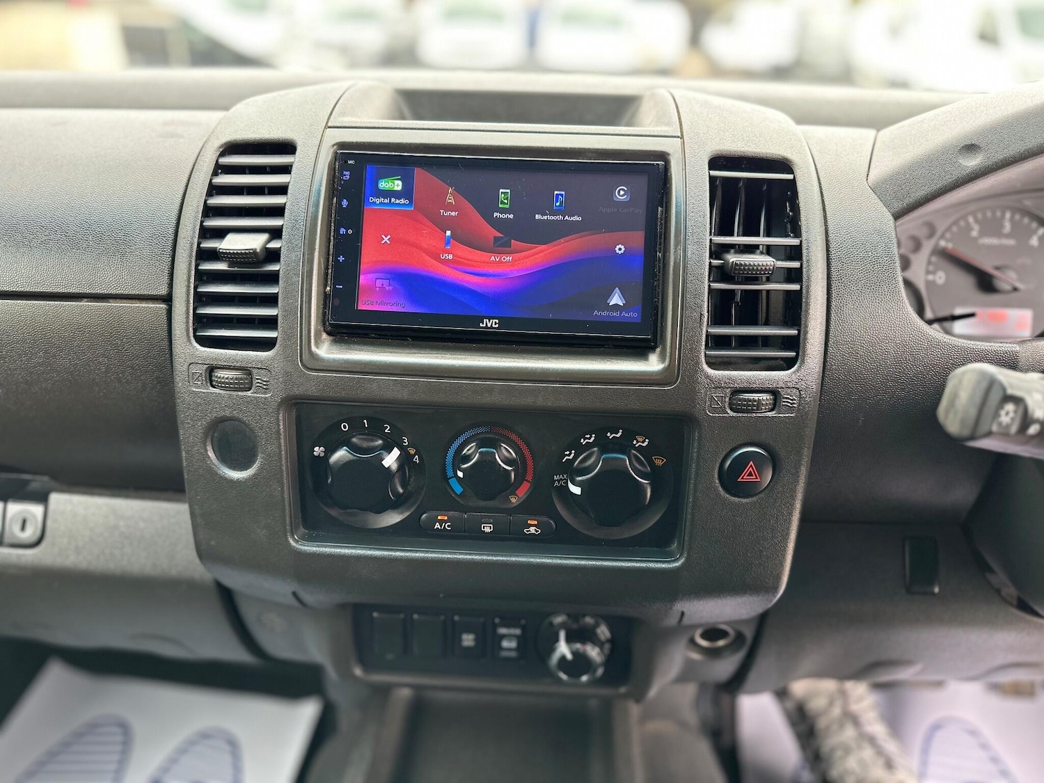 Used Nissan Navara 2013 for sale - 75990991: Photo 39