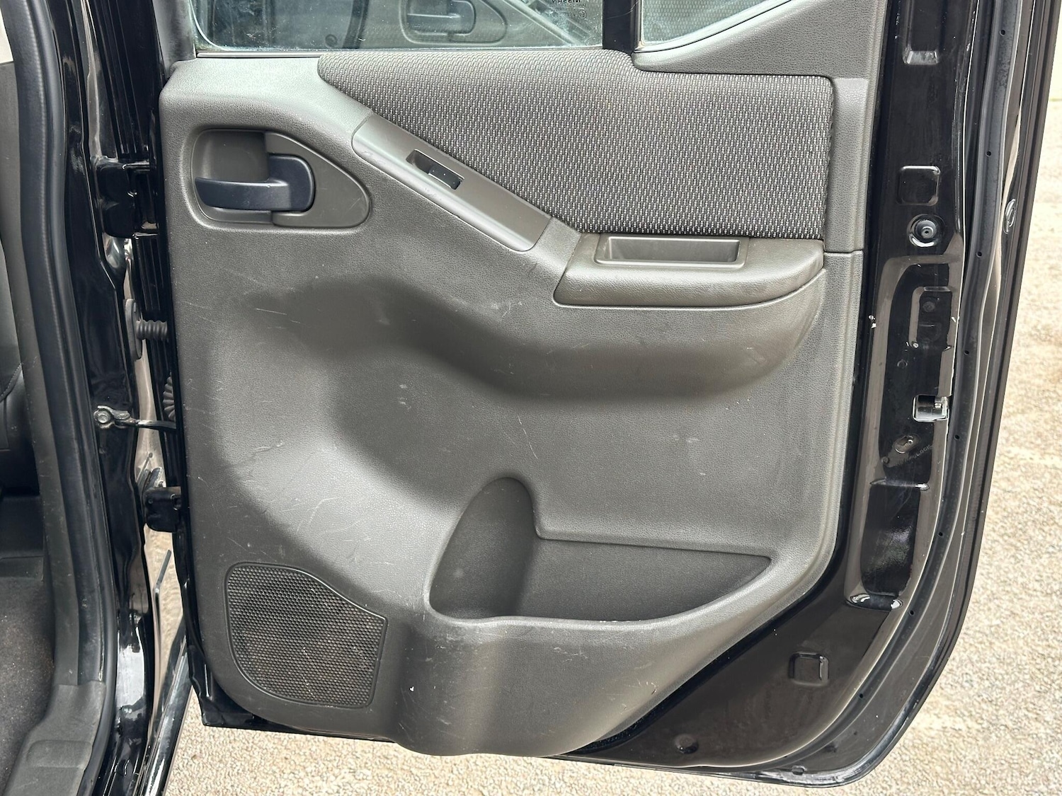 Used Nissan Navara 2013 for sale - 75990991: Photo 41