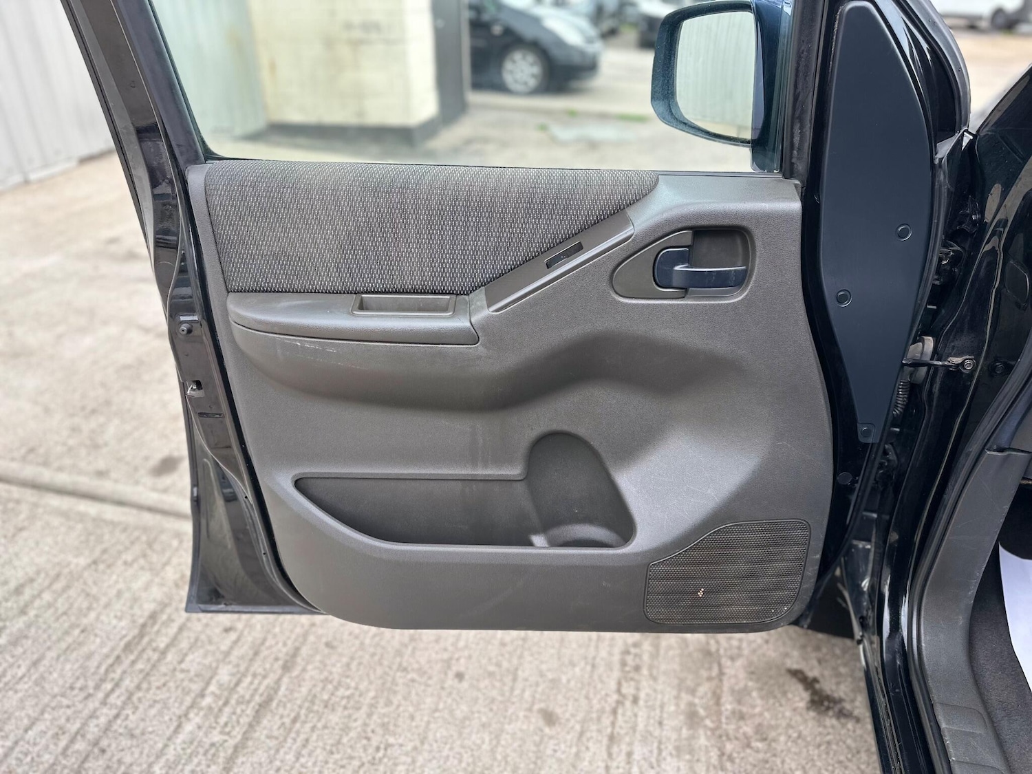 Used Nissan Navara 2013 for sale - 75990991: Photo 54