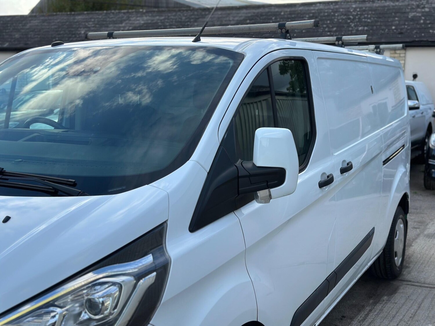 Used Ford Transit Custom 2018 for sale - 75838939: Photo 28