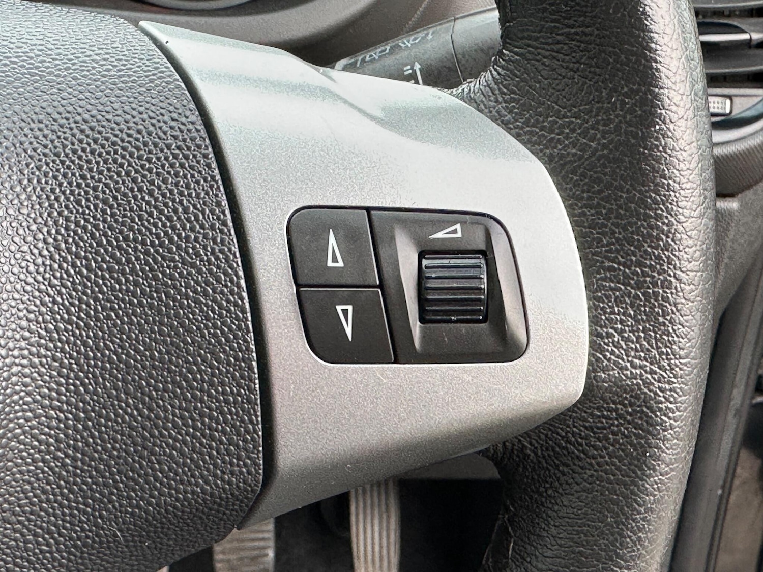 Used Vauxhall Corsa 2012 for sale - 77892217: Photo 40