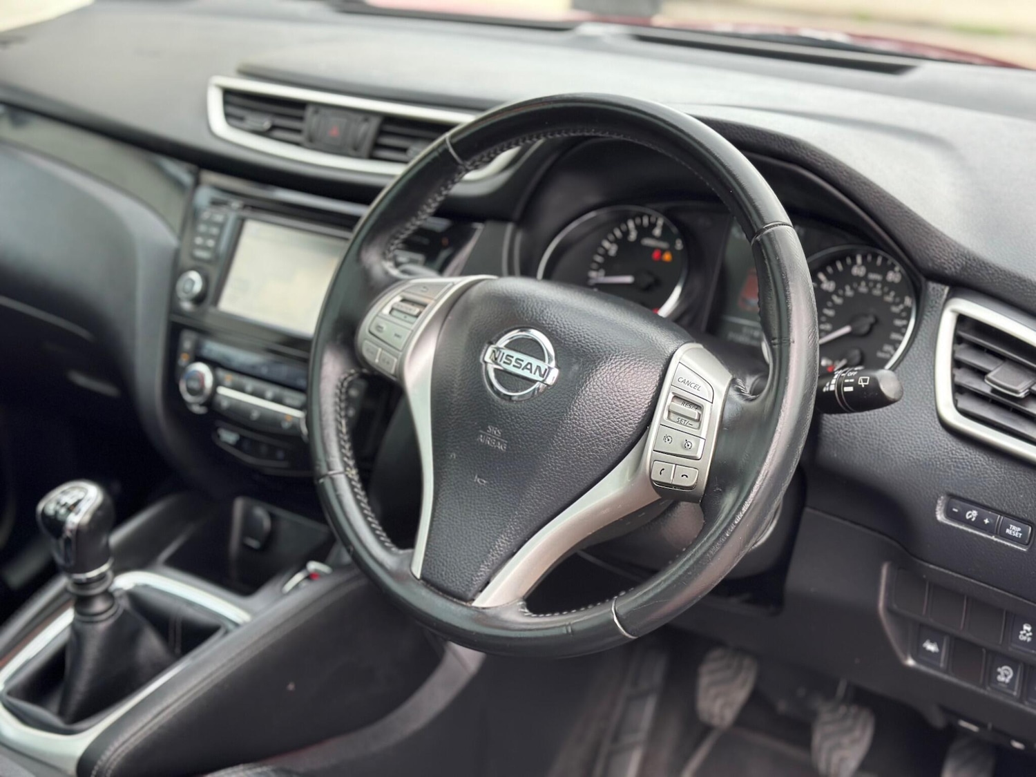 Used Nissan Qashqai 2015 for sale - 75989773: Photo 11