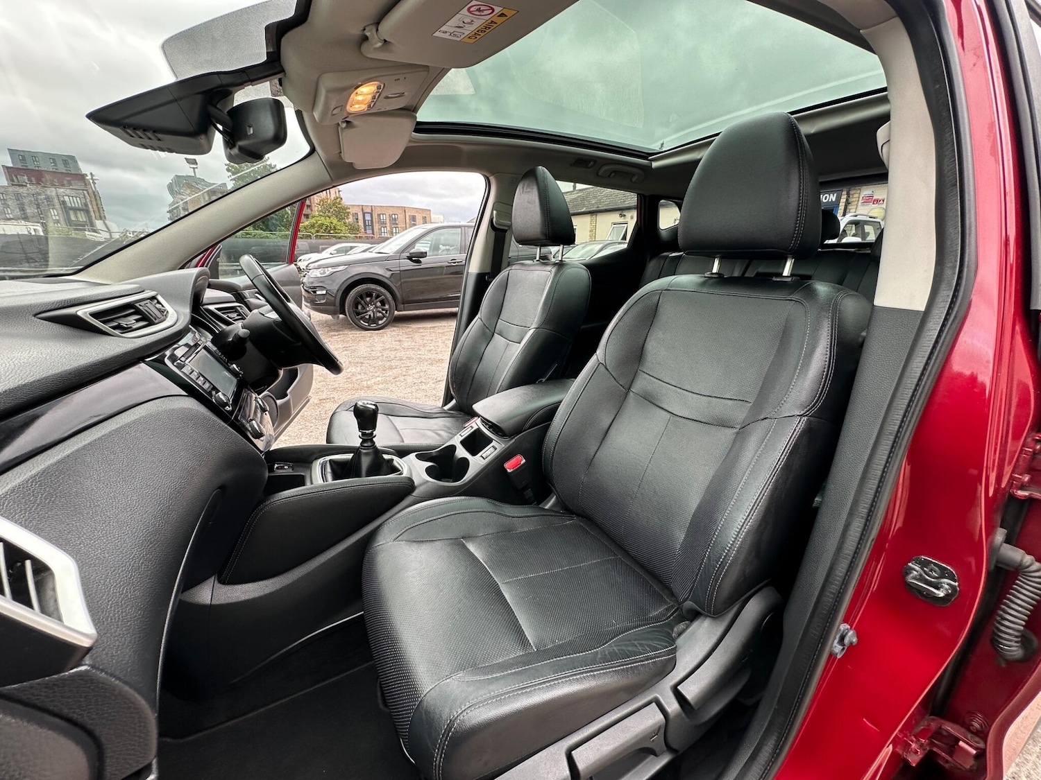 Used Nissan Qashqai 2015 for sale - 75989773: Photo 18