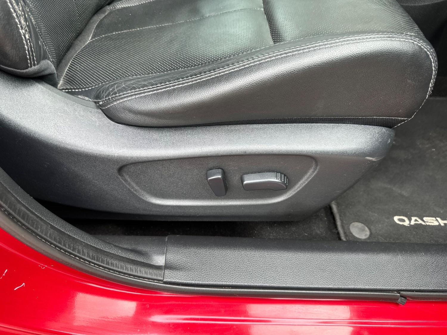 Used Nissan Qashqai 2015 for sale - 75989773: Photo 20