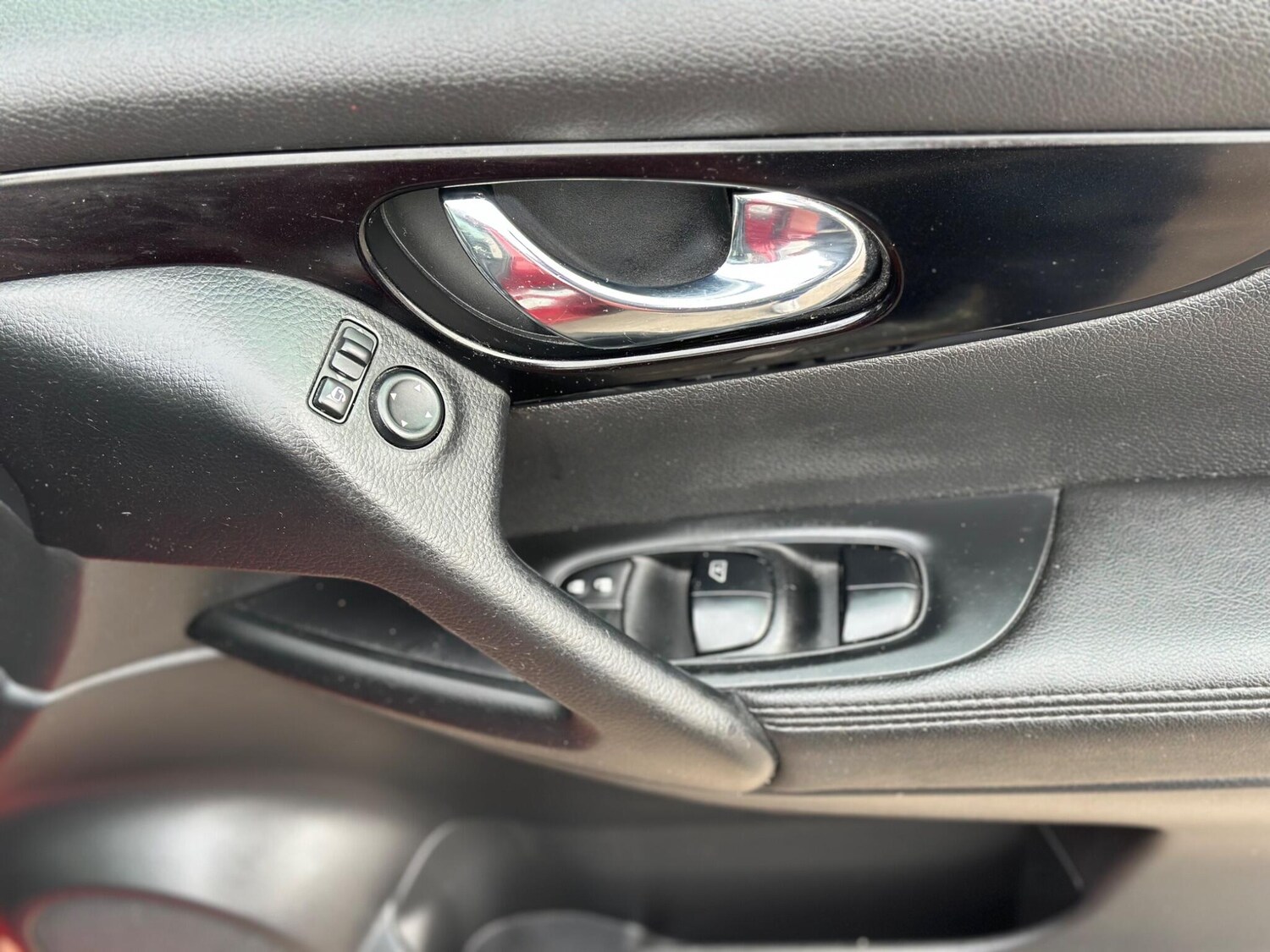 Used Nissan Qashqai 2015 for sale - 75989773: Photo 33