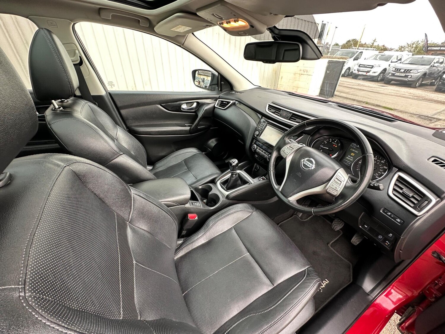 Used Nissan Qashqai 2015 for sale - 75989773: Photo 38