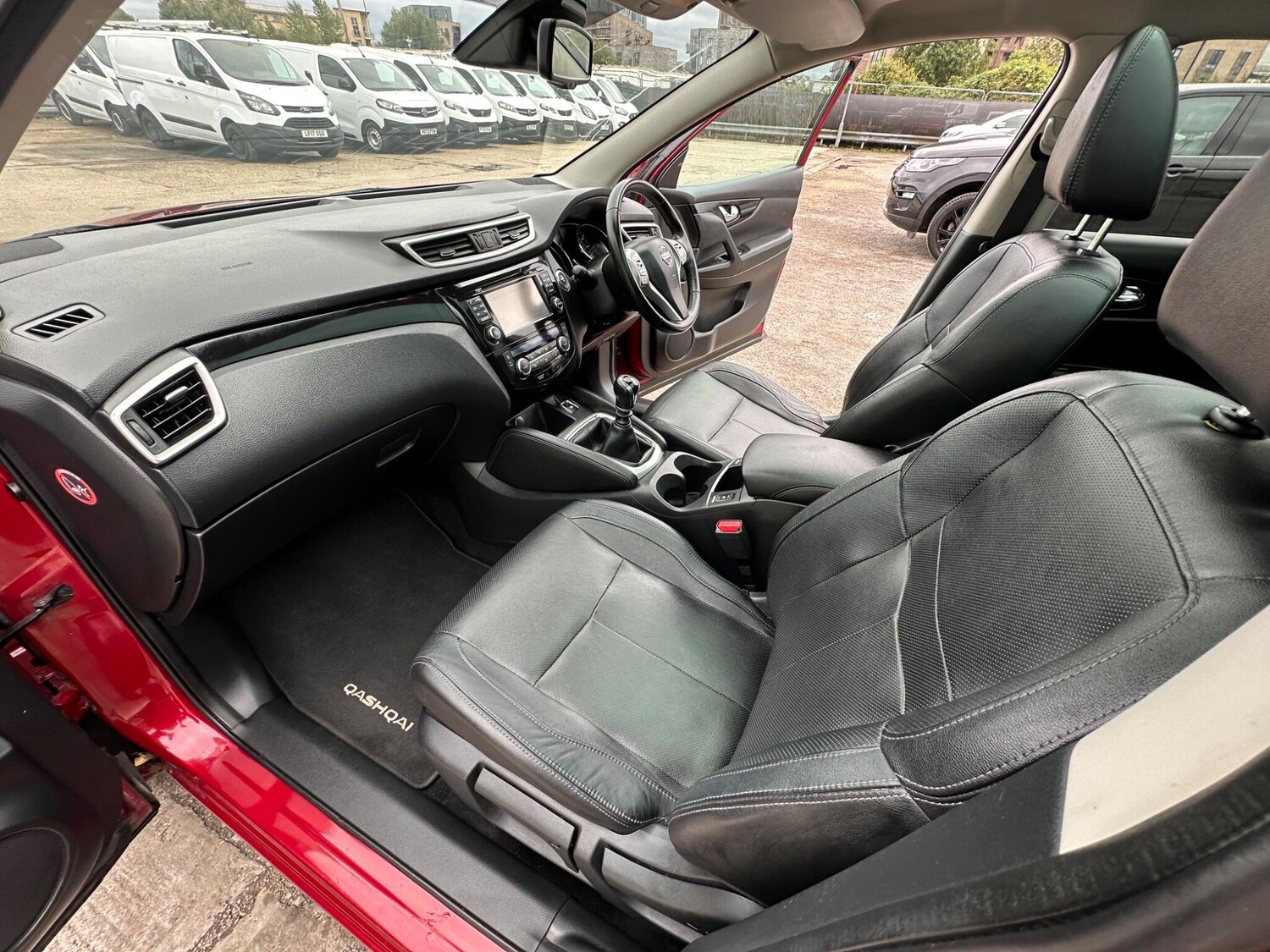 Used Nissan Qashqai 2015 for sale - 75989773: Photo 59