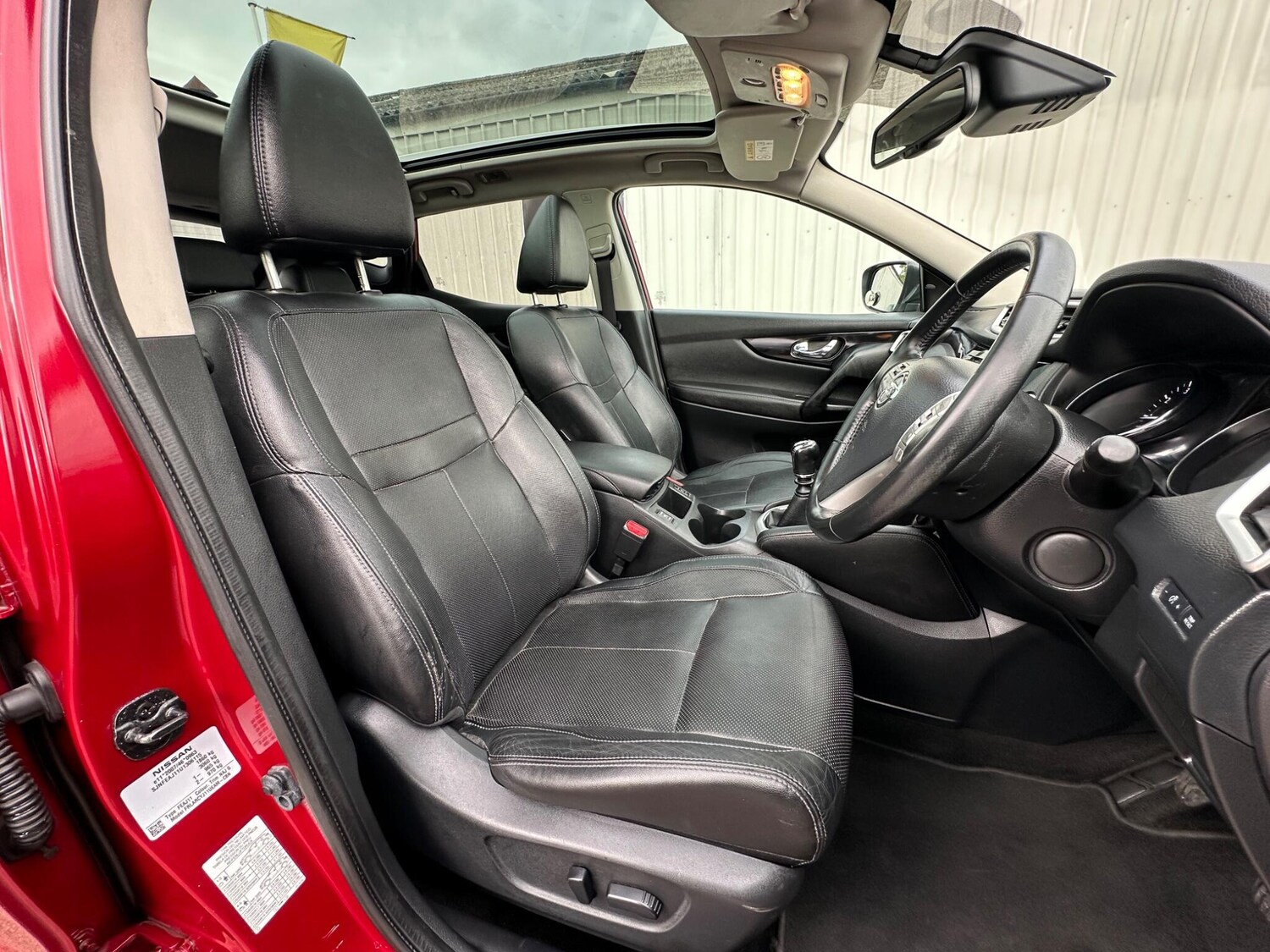 Used Nissan Qashqai 2015 for sale - 75989773: Photo 9