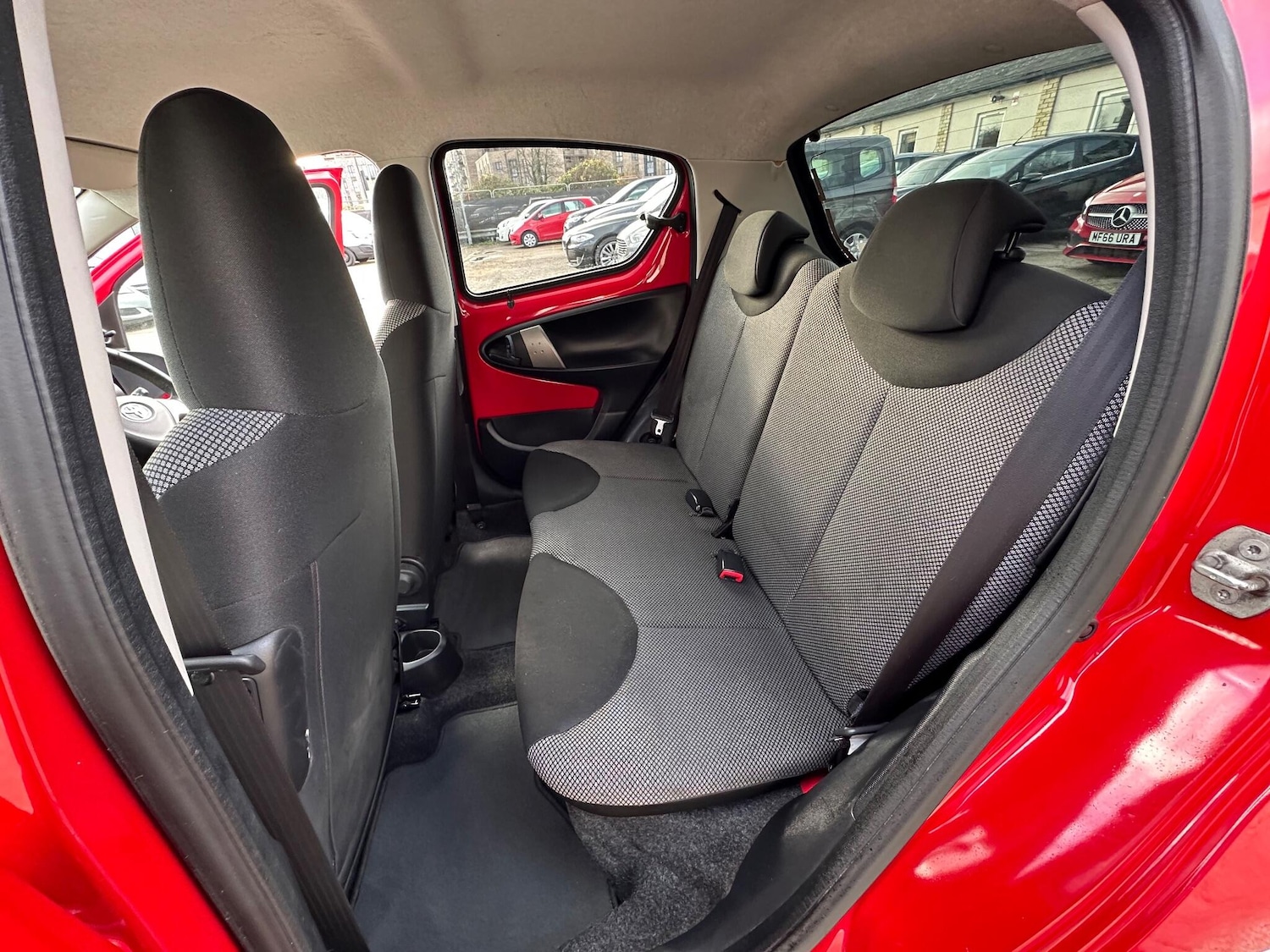 Used Toyota AYGO 2014 for sale - 76898638: Photo 11