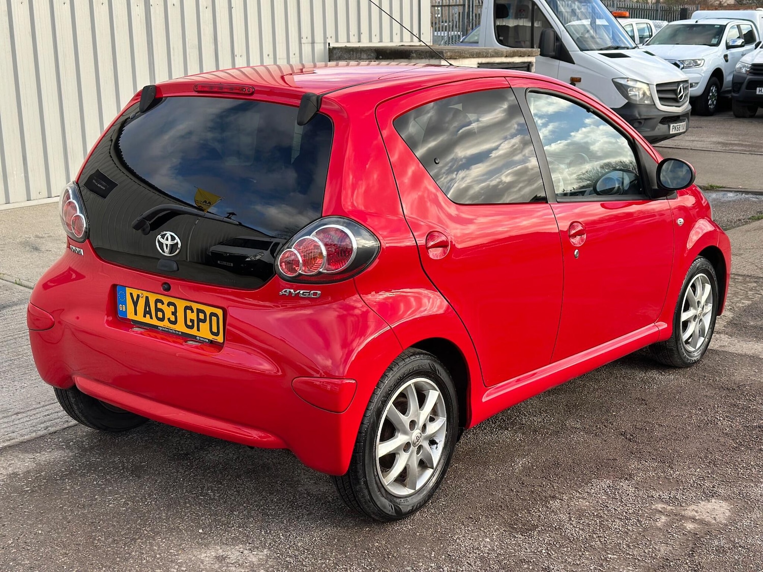 Used Toyota AYGO 2014 for sale - 76898638: Photo 5