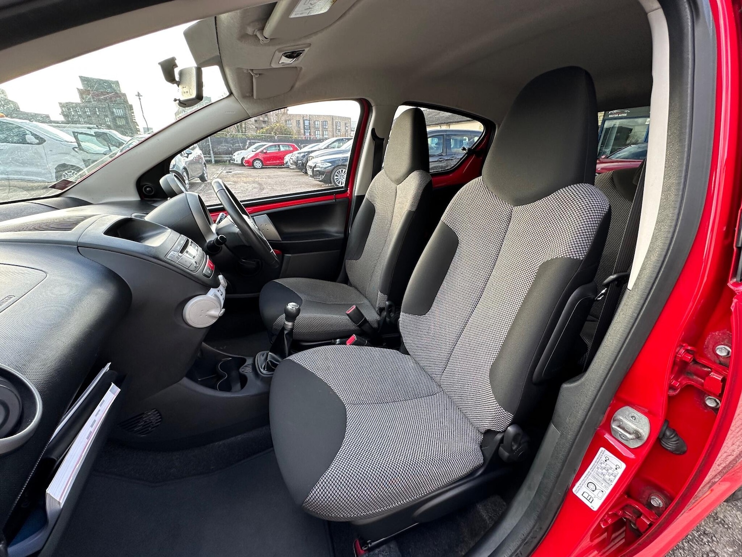 Used Toyota AYGO 2014 for sale - 76898638: Photo 9