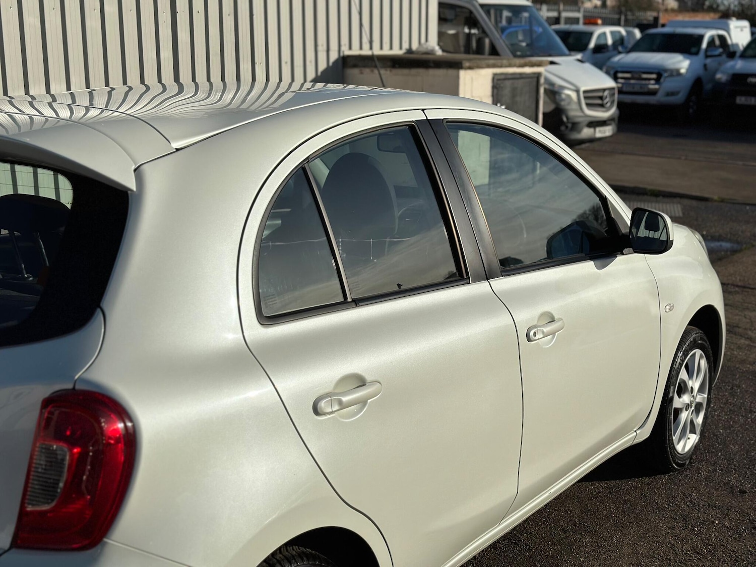 Used Nissan Micra 2015 for sale - 76801500: Photo 32