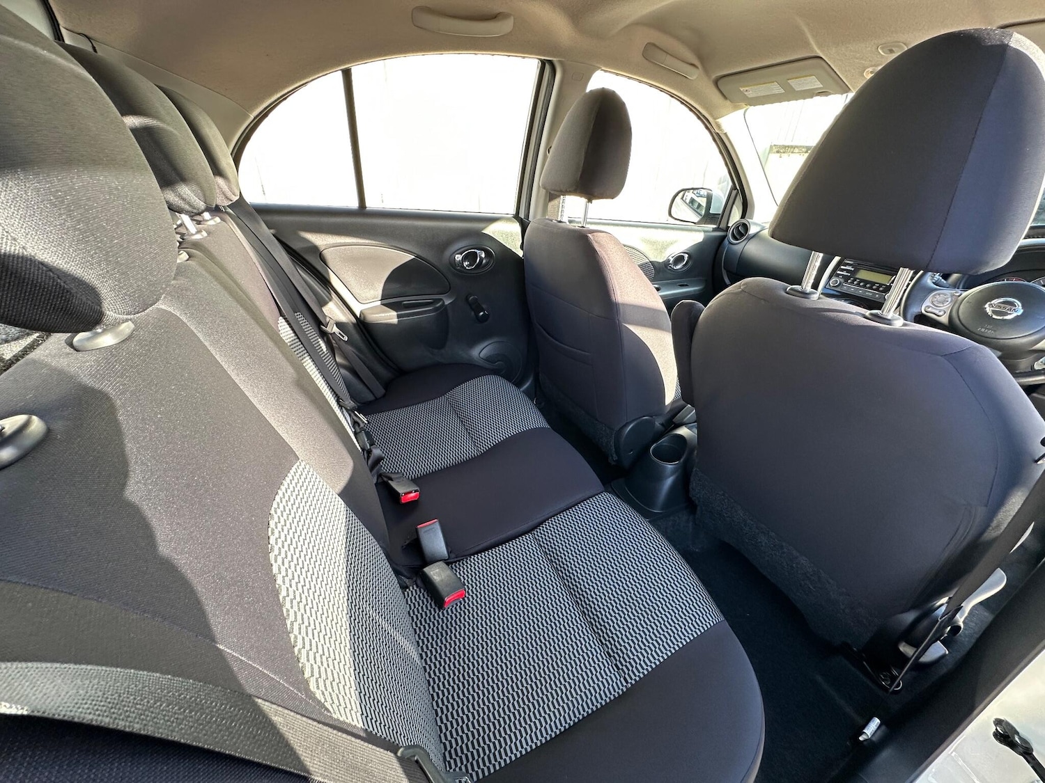 Used Nissan Micra 2015 for sale - 76801500: Photo 45