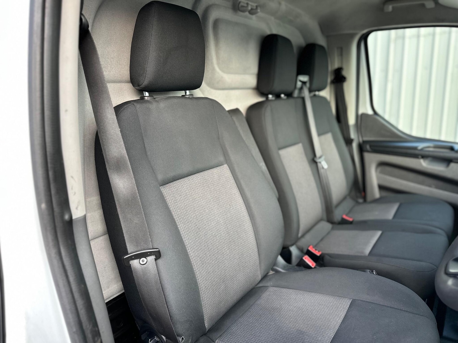 Used Ford Transit Custom 2018 for sale - 76742649: Photo 35