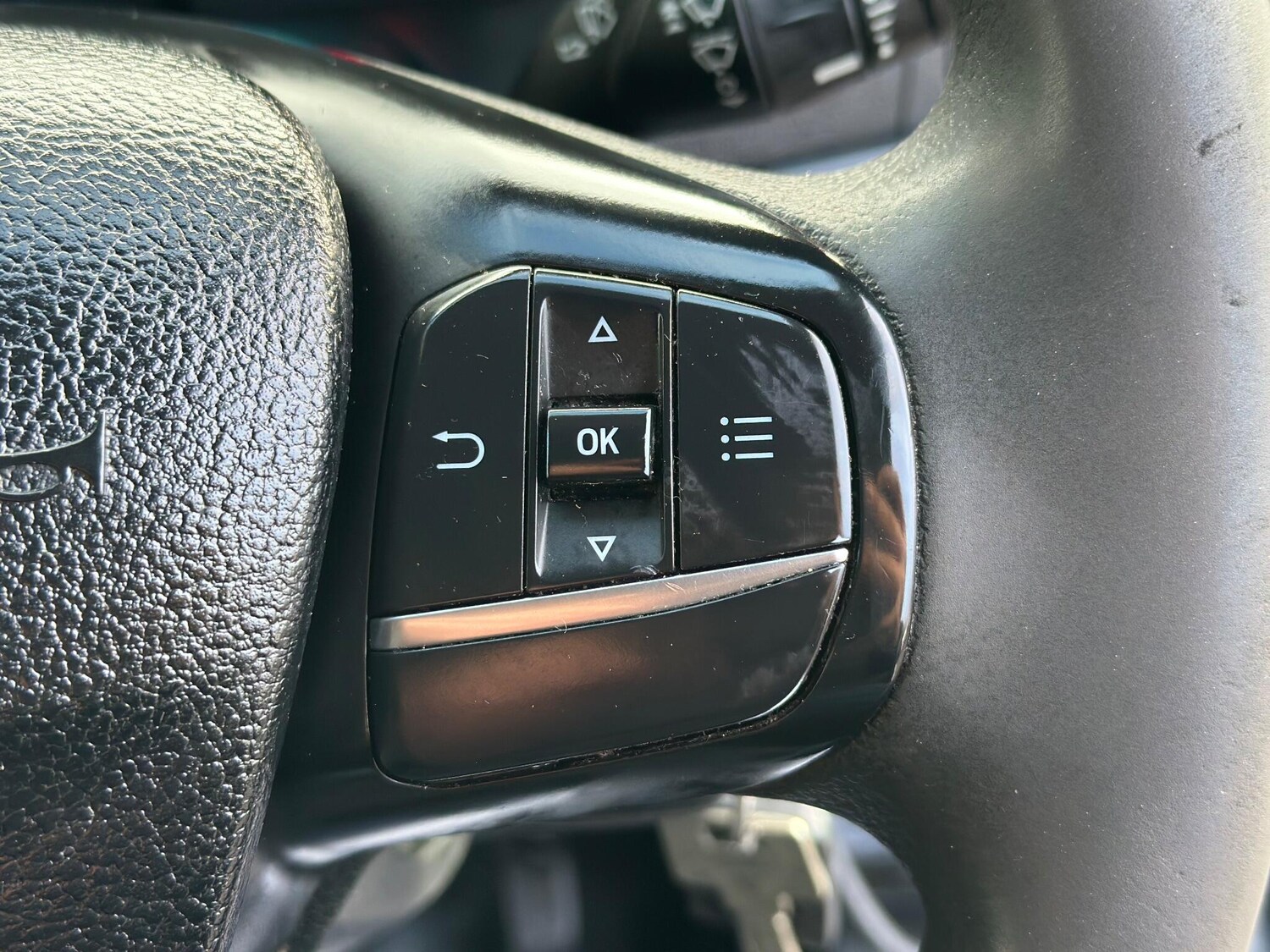 Used Ford Transit Custom 2018 for sale - 76742649: Photo 39