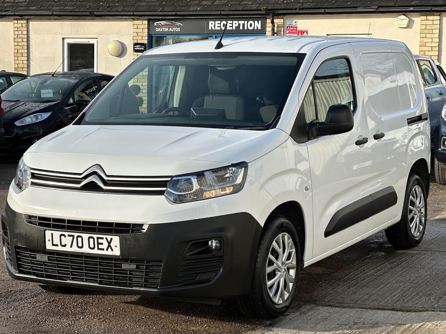Used Citroen Berlingo 2020 for sale - 76839718: Photo 3