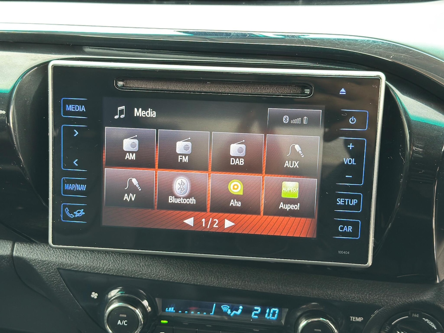 Used Toyota Hilux 2017 for sale - 76472751: Photo 37