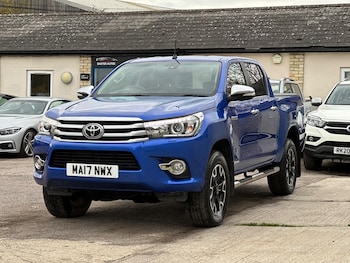 Used Toyota Hilux 2017 for sale - 76472751: Photo