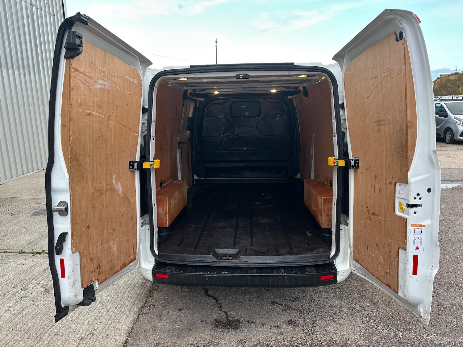 Used Ford Transit Custom 2021 for sale - 77598676: Photo 37