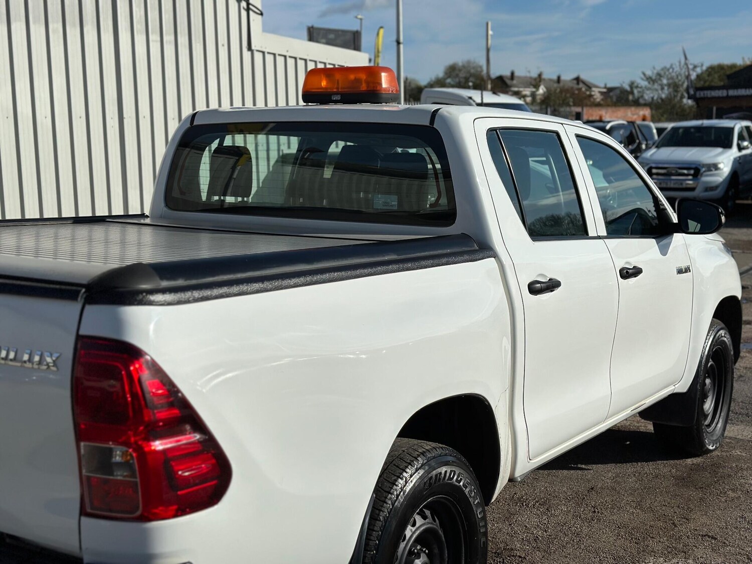 Used Toyota Hilux 2017 for sale - 76398959: Photo 29