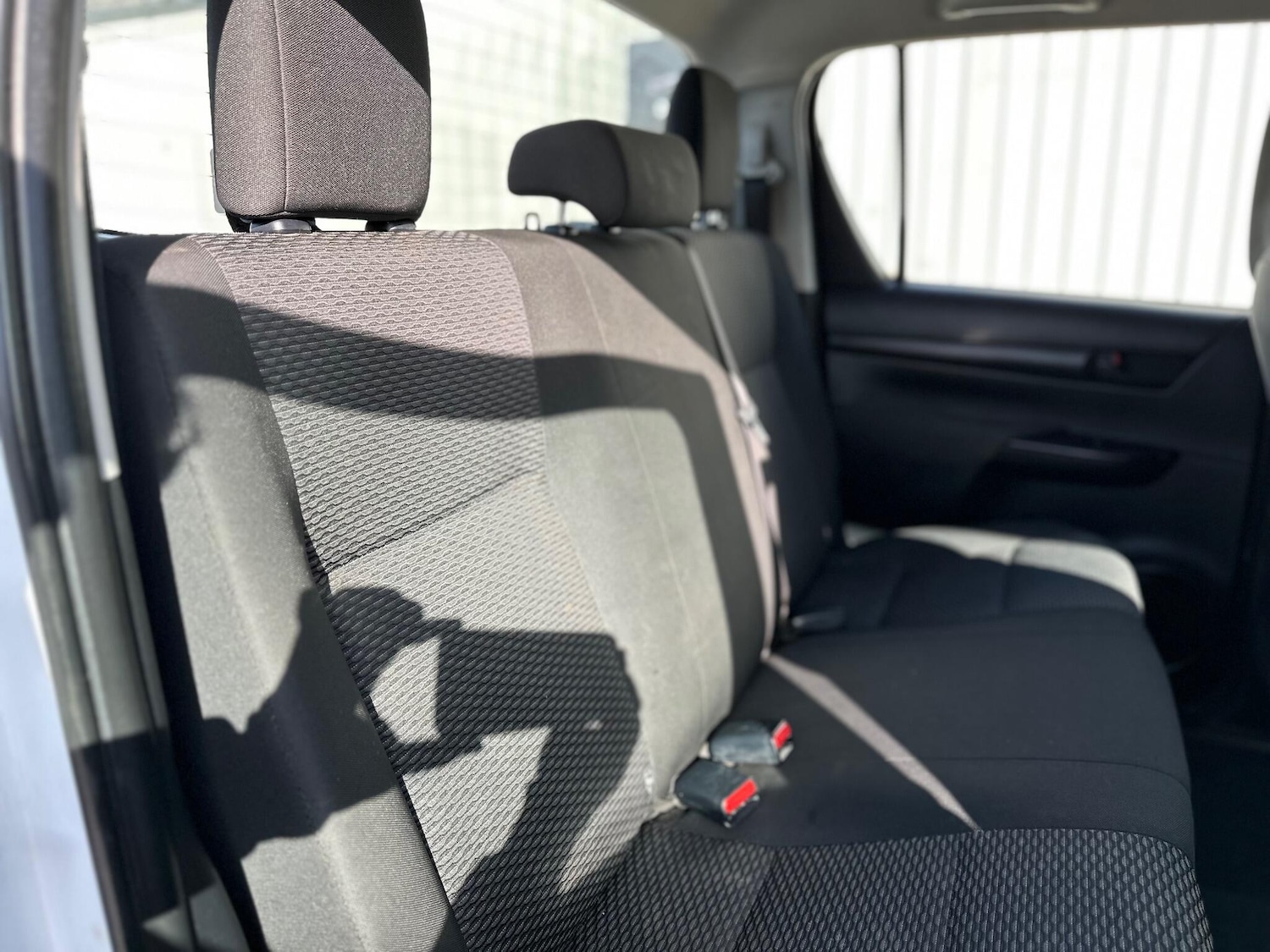 Used Toyota Hilux 2017 for sale - 76398959: Photo 43