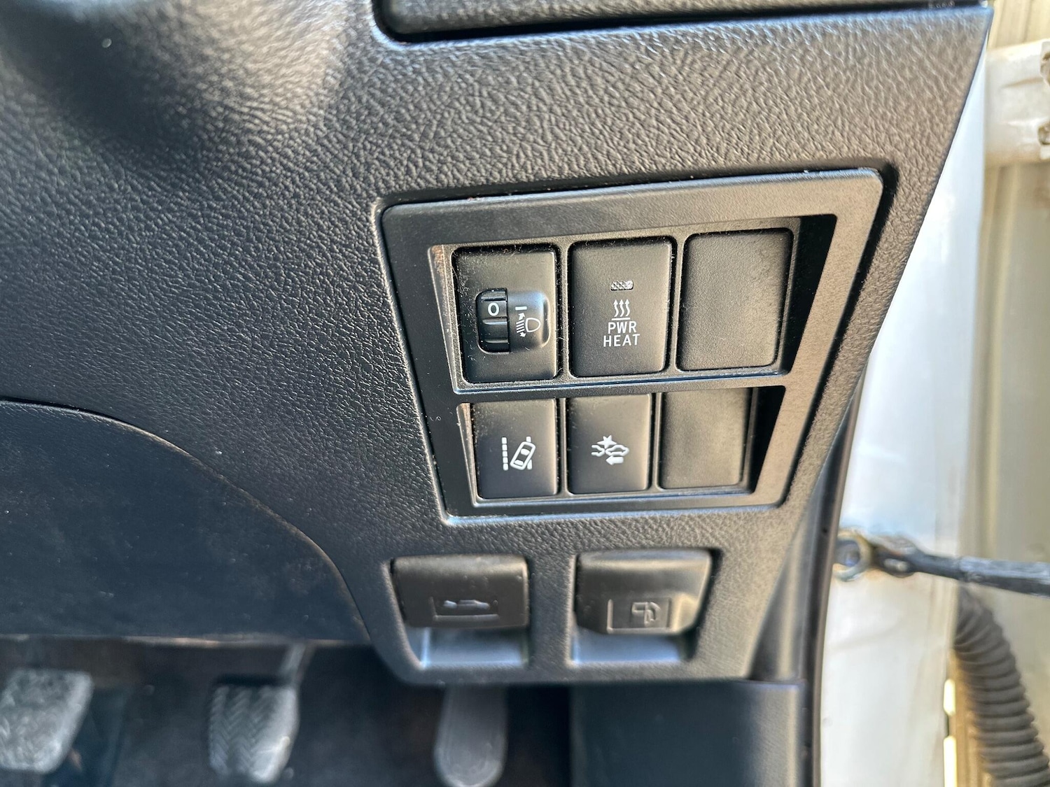 Used Toyota Hilux 2017 for sale - 76398959: Photo 45