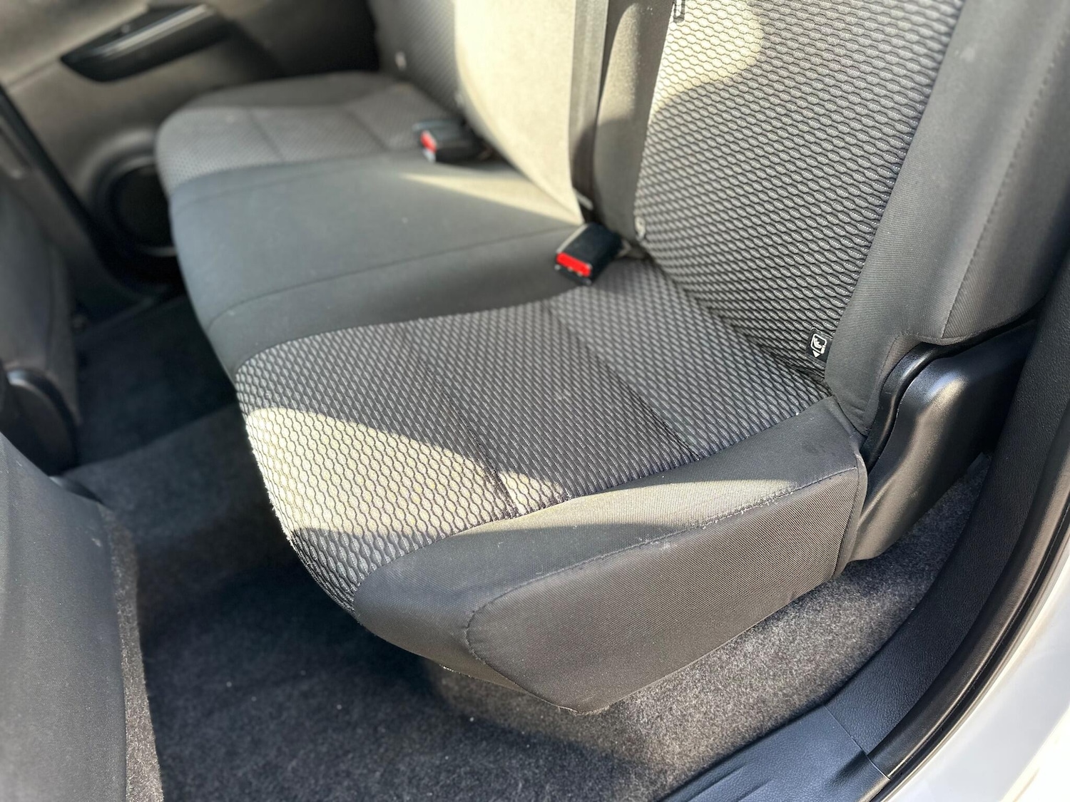 Used Toyota Hilux 2017 for sale - 76398959: Photo 54