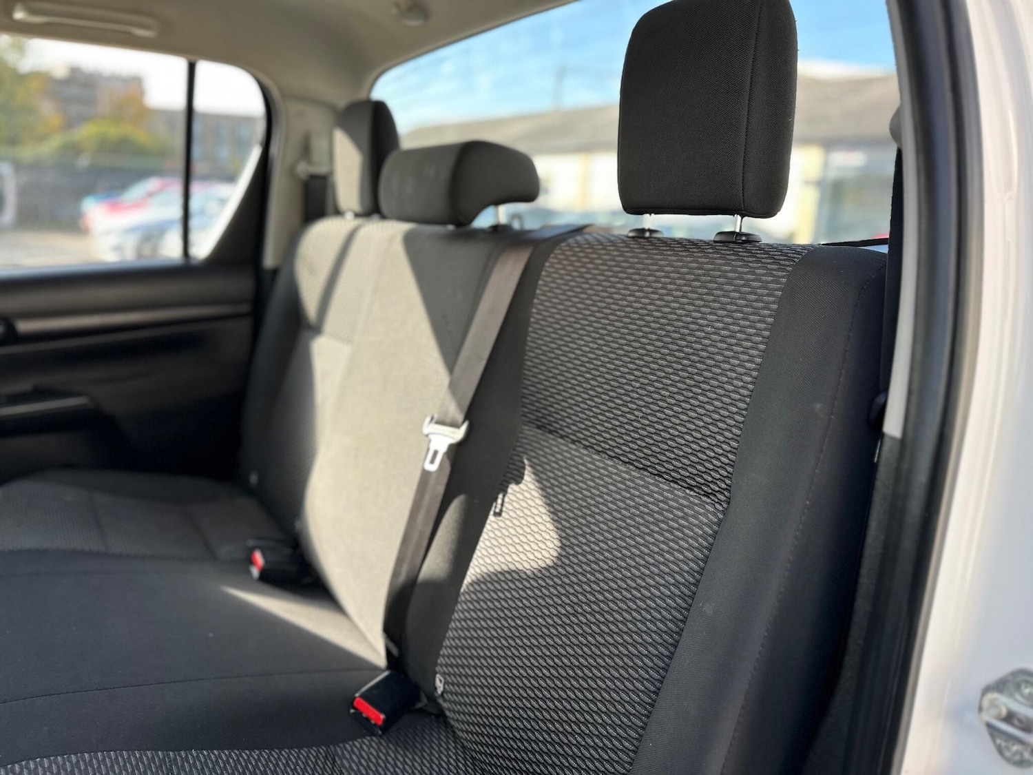 Used Toyota Hilux 2017 for sale - 76398959: Photo 55