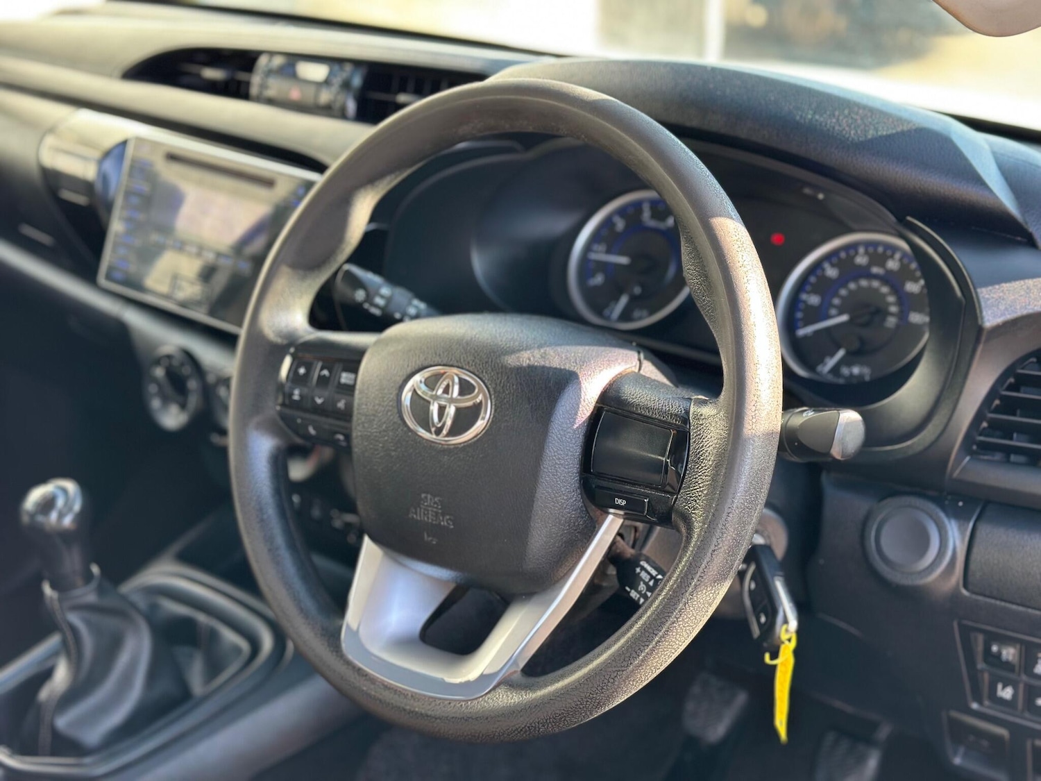 Used Toyota Hilux 2017 for sale - 76398959: Photo 8