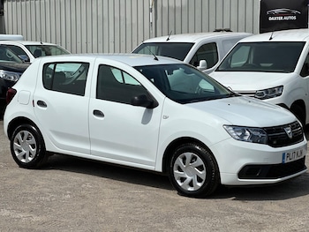 Used Dacia Sandero 2017 for sale - 78771694: Photo