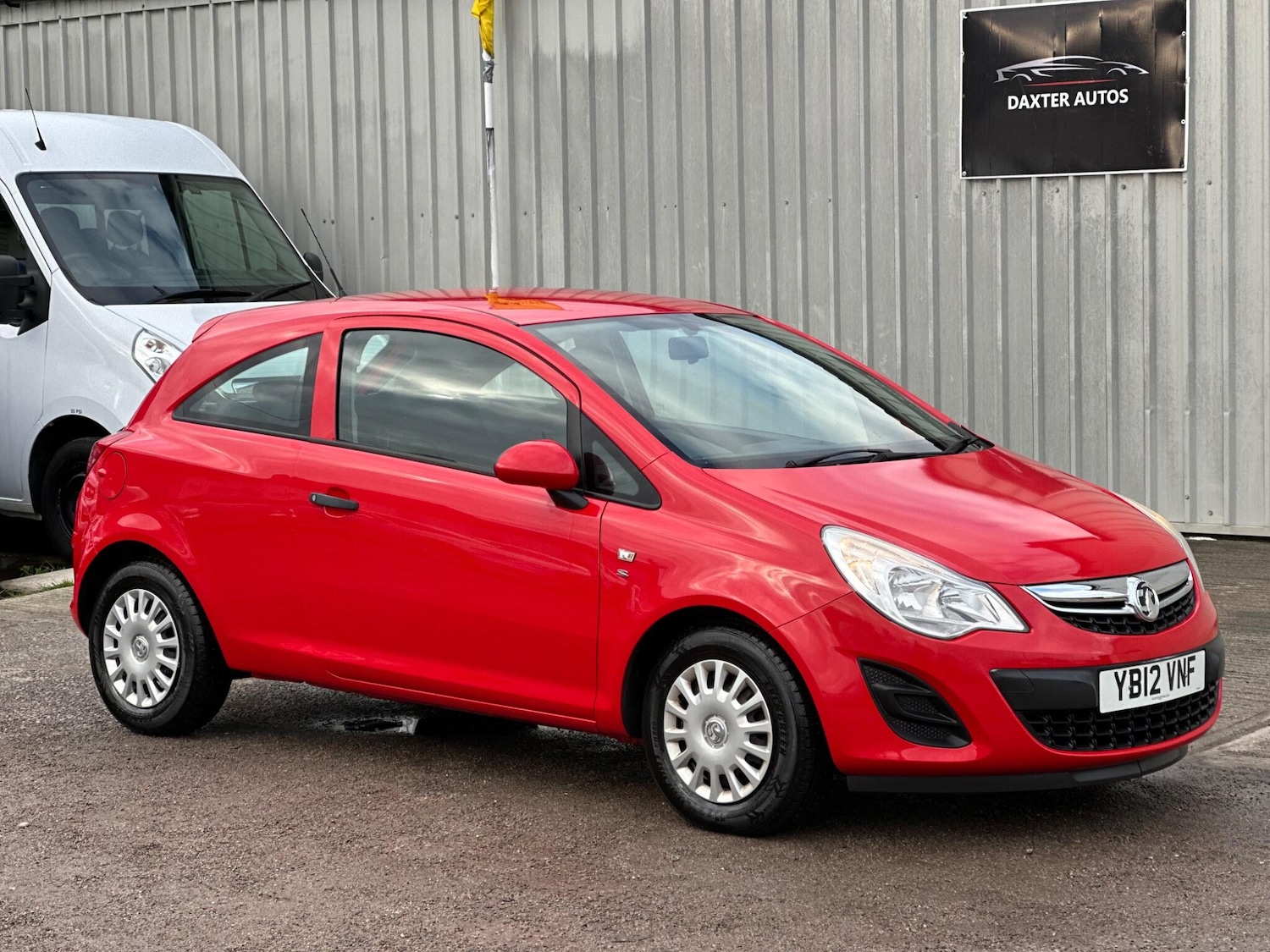 Used Vauxhall Corsa 2012 for sale - 77723157: Photo 1