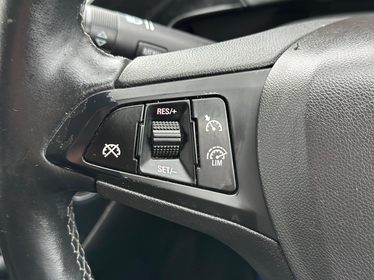 Used Vauxhall Corsa 2015 for sale - 77412090: Photo 11