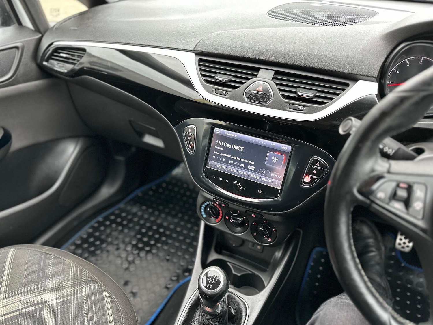 Used Vauxhall Corsa 2015 for sale - 77412090: Photo 13