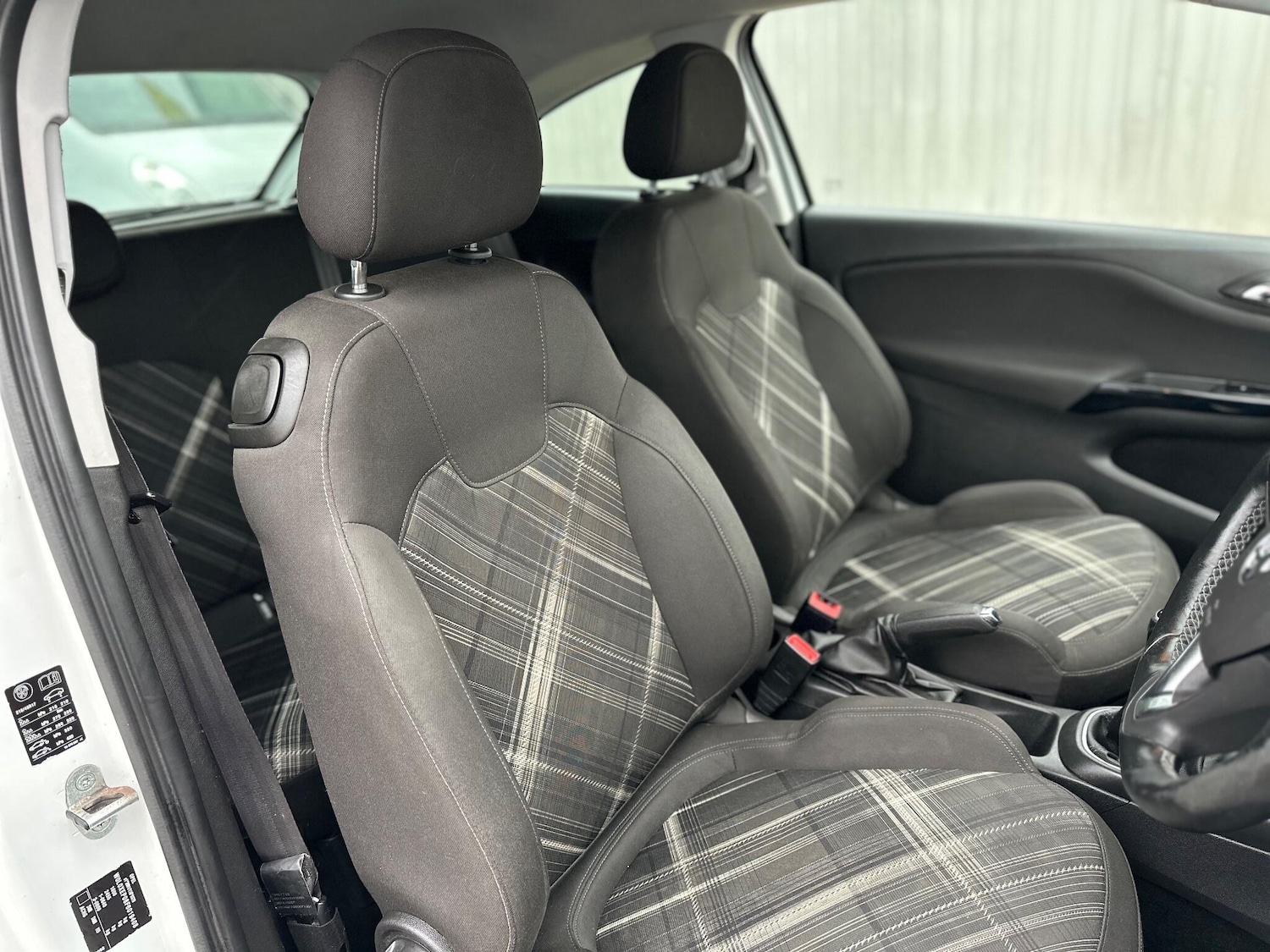 Used Vauxhall Corsa 2015 for sale - 77412090: Photo 33