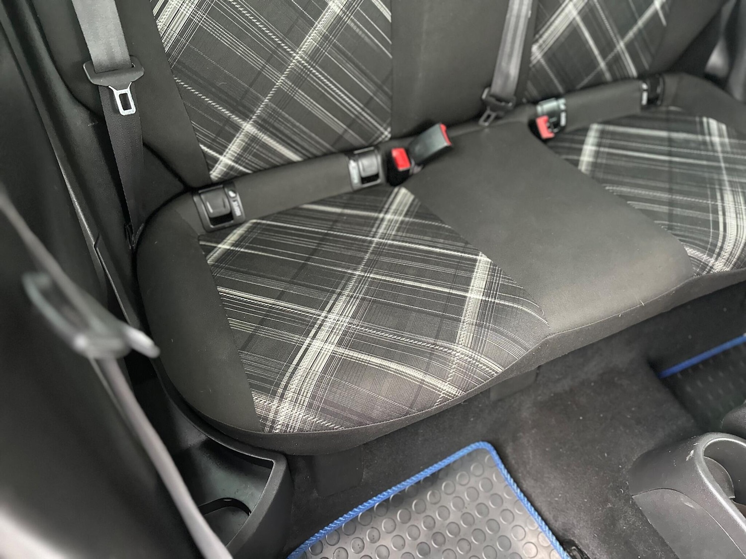 Used Vauxhall Corsa 2015 for sale - 77412090: Photo 34