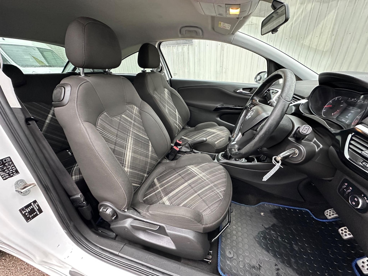 Used Vauxhall Corsa 2015 for sale - 77412090: Photo 9