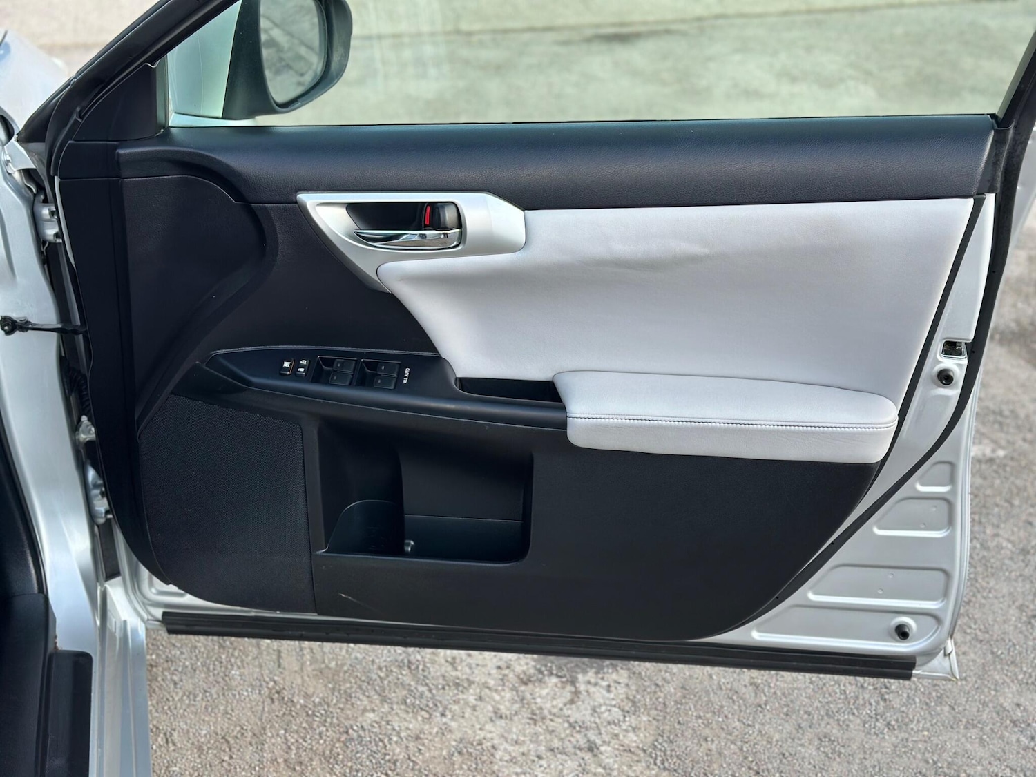 Used Lexus CT 2013 for sale - 77754058: Photo 32