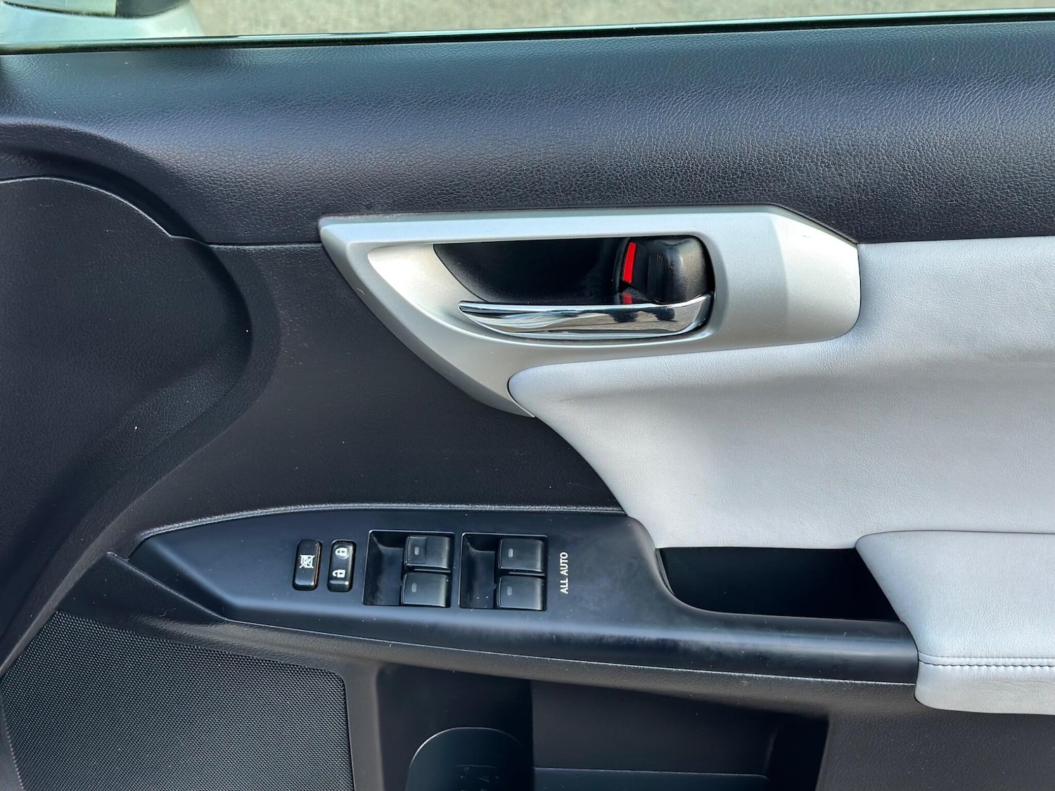 Used Lexus CT 2013 for sale - 77754058: Photo 35