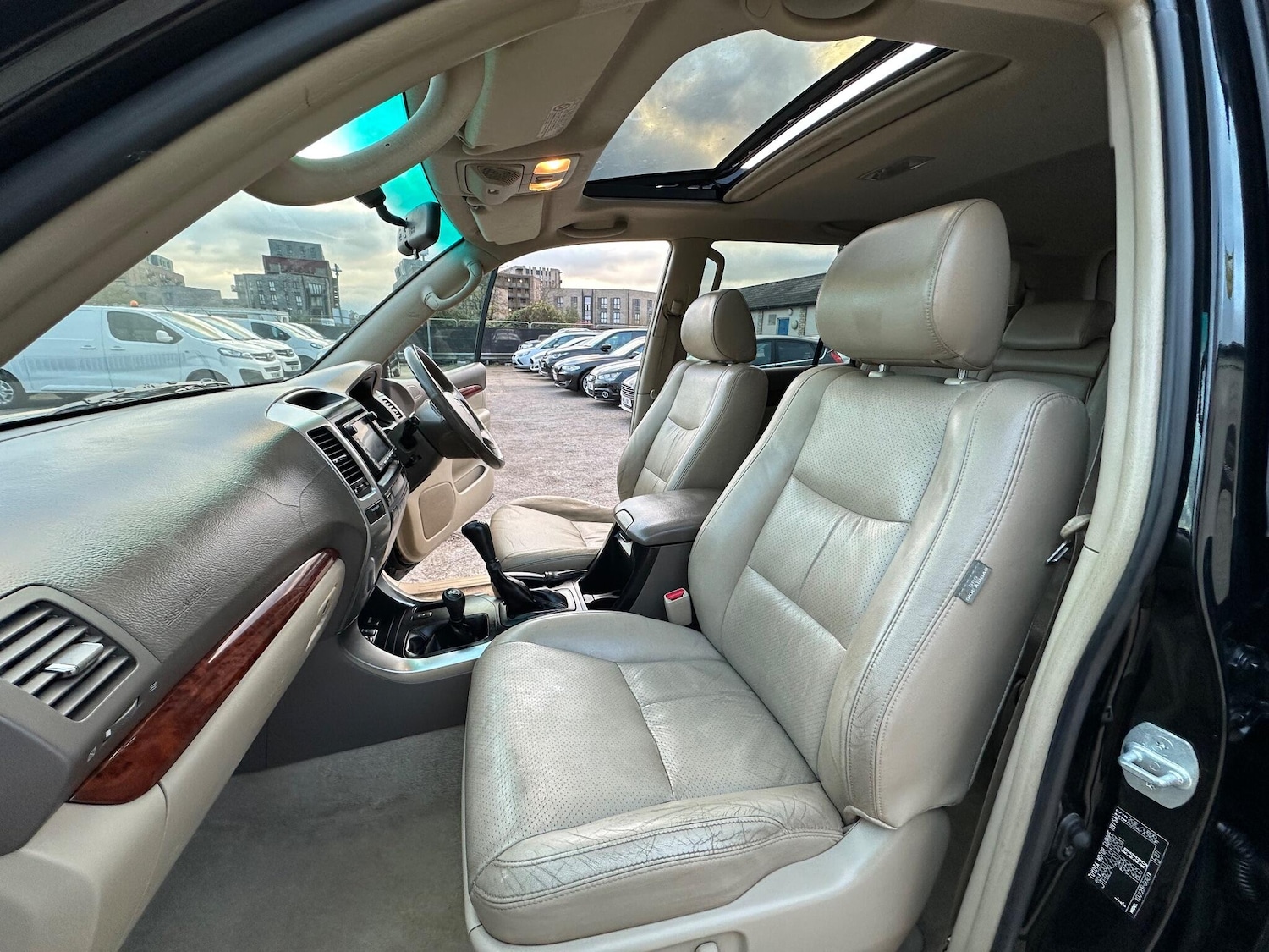 Used Toyota Land Cruiser 2007 for sale - 76701263: Photo 15