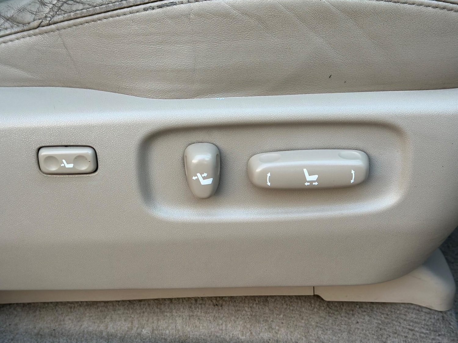 Used Toyota Land Cruiser 2007 for sale - 76701263: Photo 36