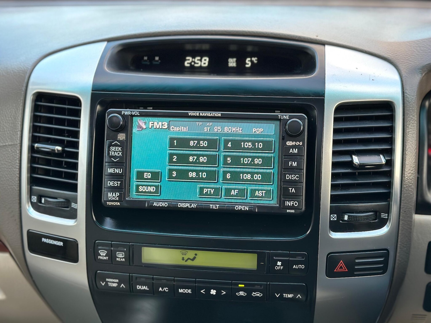 Used Toyota Land Cruiser 2007 for sale - 76701263: Photo 47