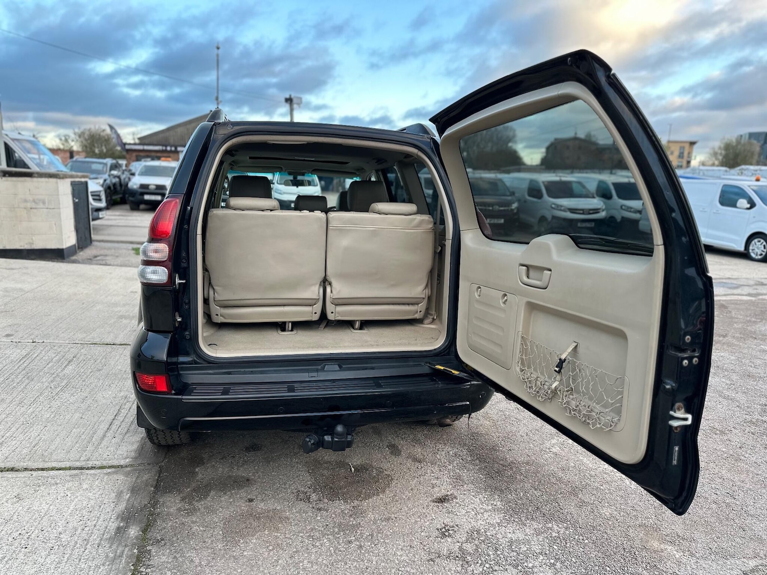 Used Toyota Land Cruiser 2007 for sale - 76701263: Photo 56