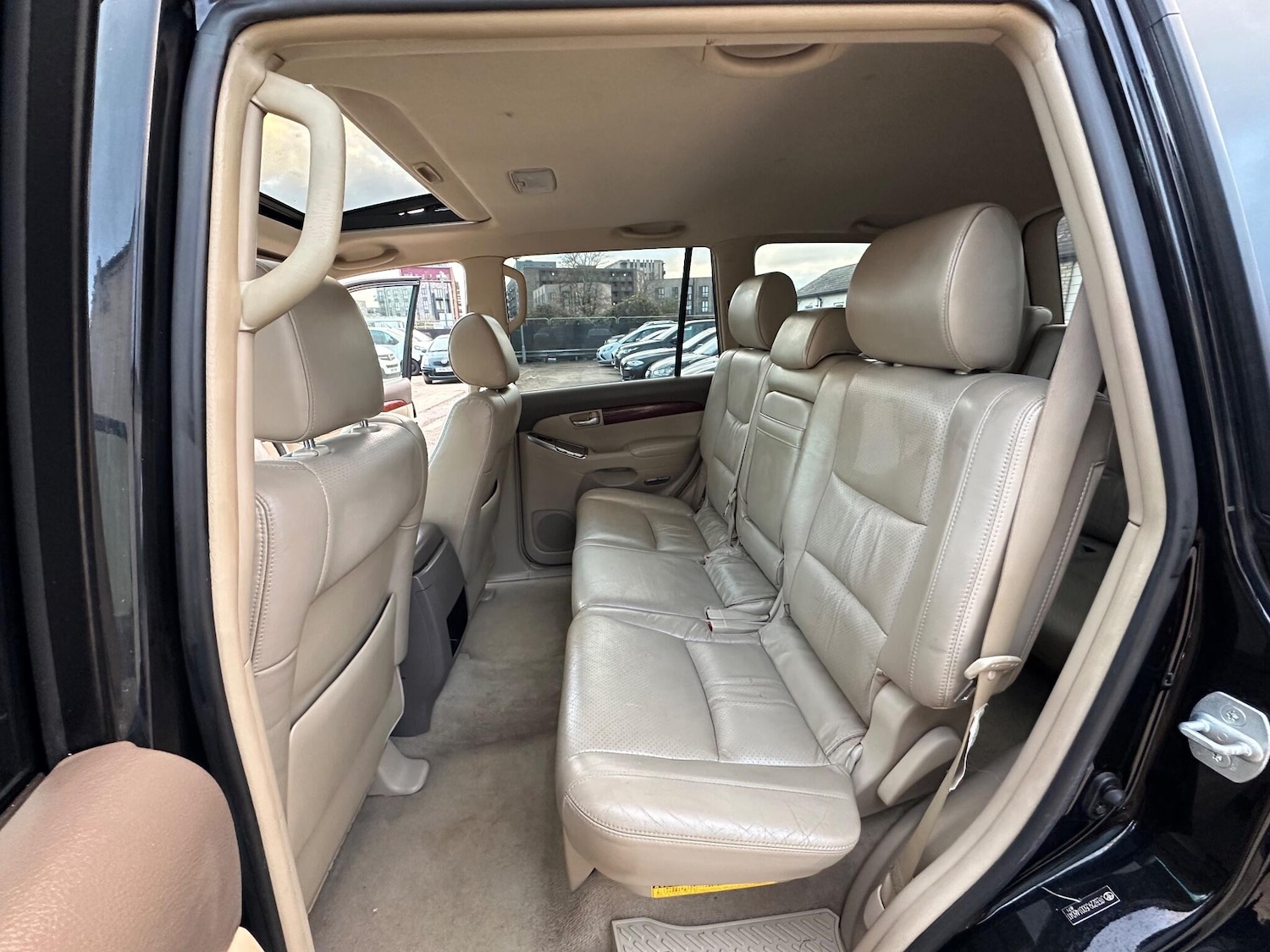 Used Toyota Land Cruiser 2007 for sale - 76701263: Photo 64