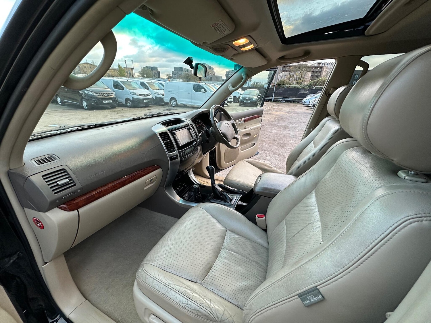 Used Toyota Land Cruiser 2007 for sale - 76701263: Photo 70