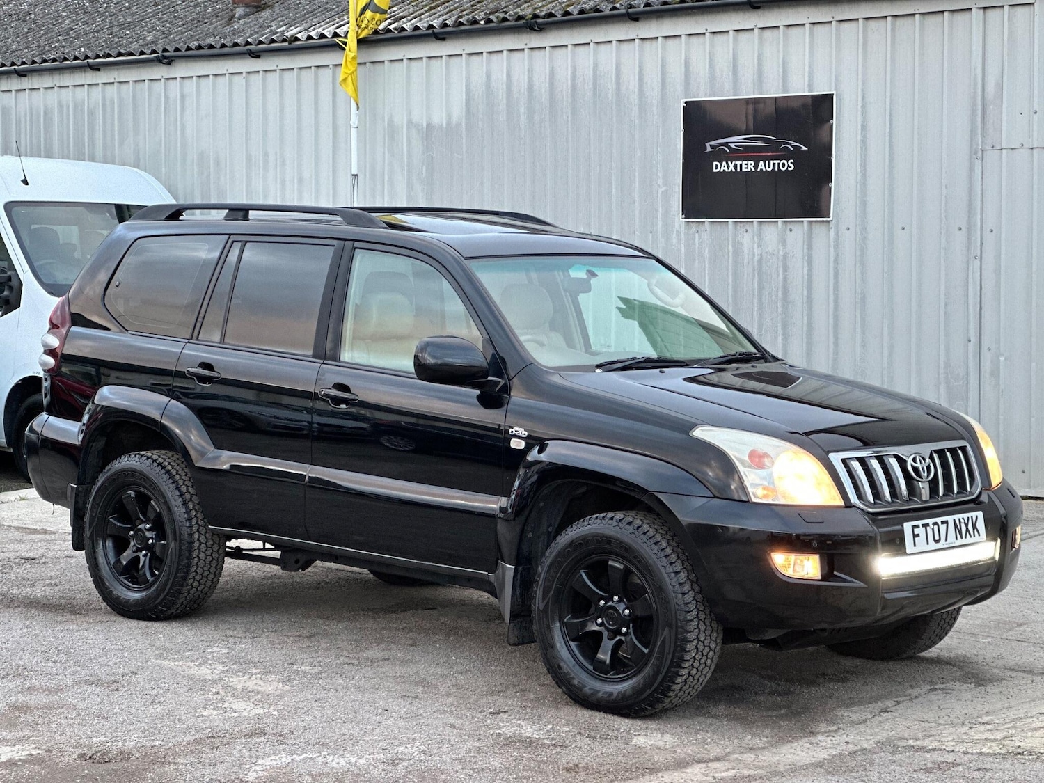 Used Toyota Land Cruiser 2007 for sale - 76701263: Photo 74