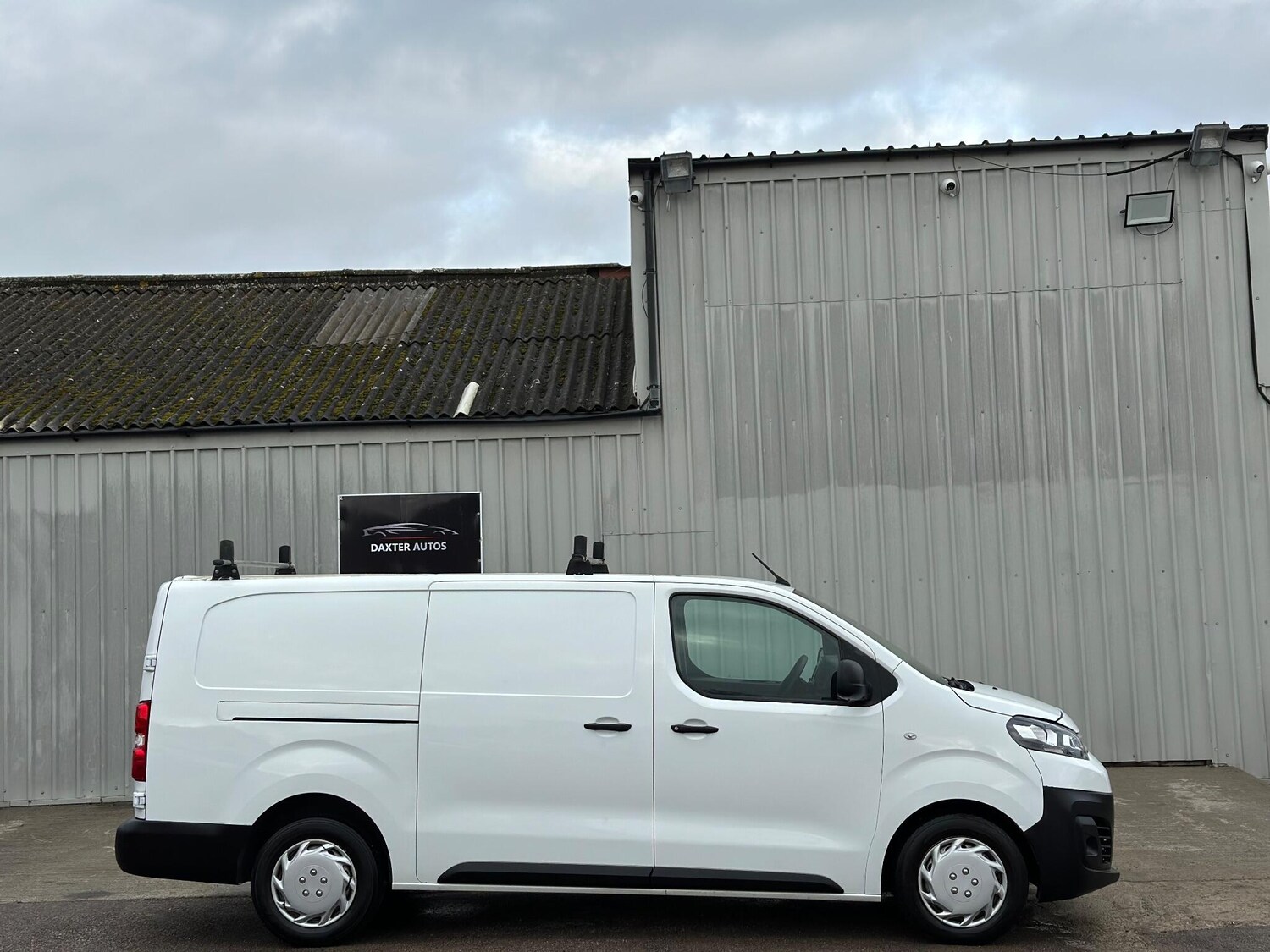 Used Citroen Dispatch 2020 for sale - 76549480: Photo 20