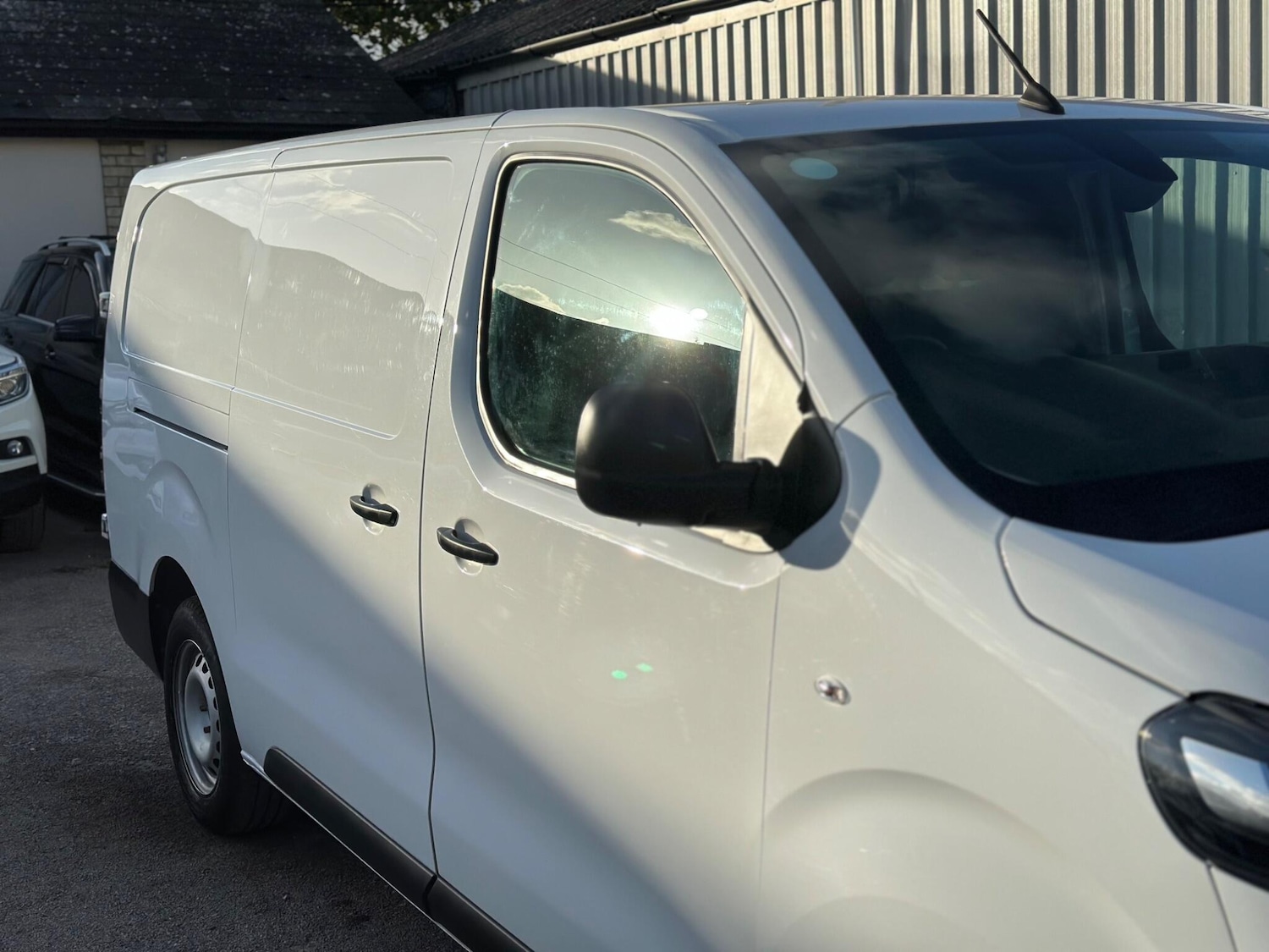 Used Vauxhall Vivaro 2022 for sale - 76607328: Photo 22